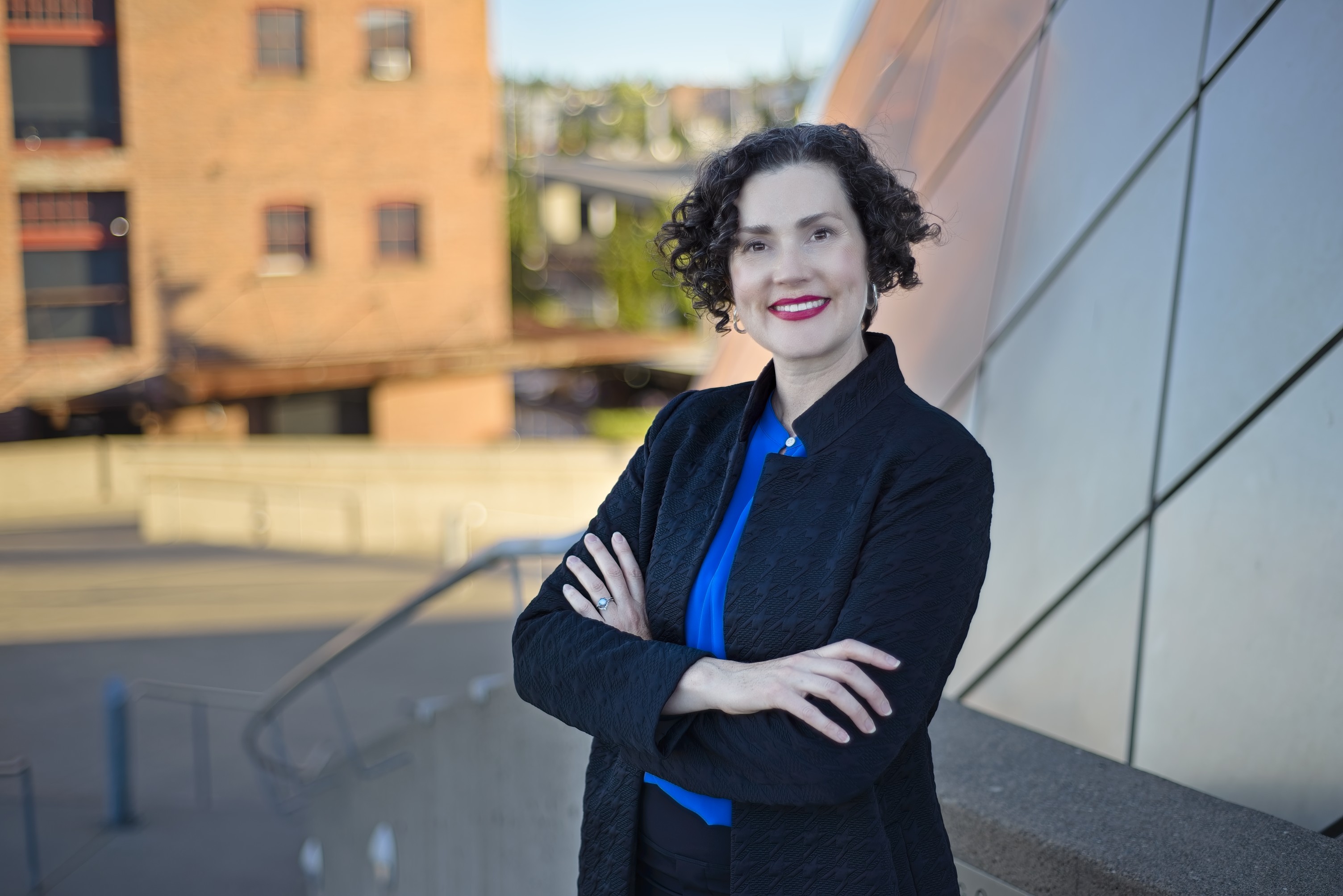 Beyond DIY Content: The Strategic Pivot Female Founders Make at 11+ Employees